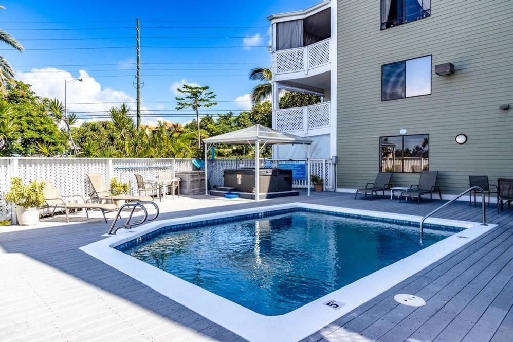 Da Kona West 305 Apartment Кайлуа Кона Екстериор снимка